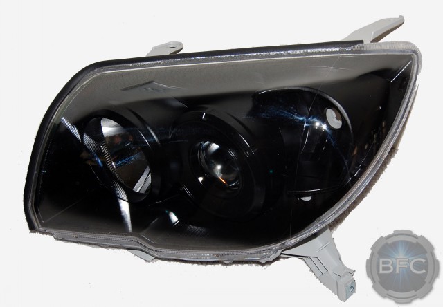 06 Toyota 4Runner Black HID Headlights
