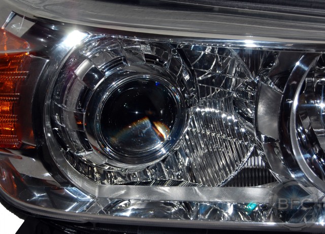 2010 Toyota 4Runner HID Projector Headlights