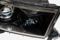 07_tundra_black_chrome_d2s_headlights (9)