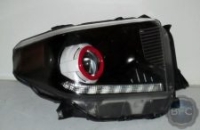 15_tundra_platinum_black_red_white (4).jpg