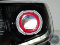 15_tundra_platinum_black_red_white (7).jpg