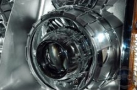2009_denali_all_chrome_oem_projectors-9