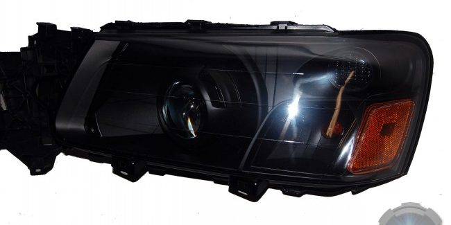 2005 Subaru Forester All Black HID D2S Projector Retrofit Custom Headlights