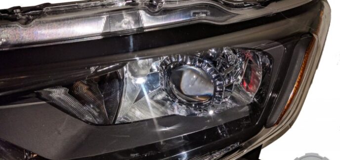2018 Nissan Rogue Custom HID Projector Retrofit Headlights Blackflamecustoms.com