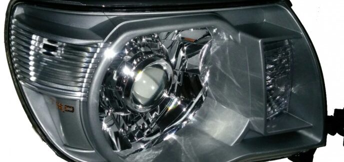 2007-2011 Toyota Tacoma TRD Silver Streak Mica Projector Headlights