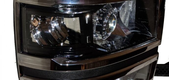 2015 Chevy Silverado Custom Projector Retrofit Headlights
