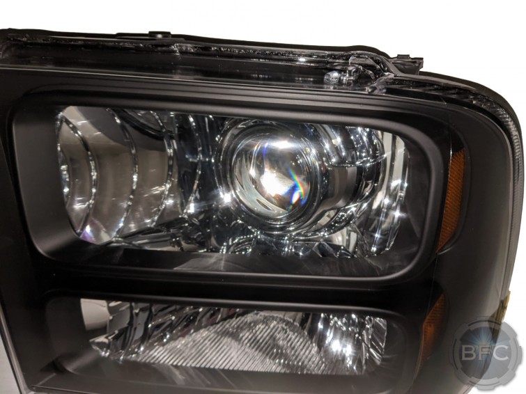 05-07 Ford Super Duty Black & Chrome HID Projector Retrofit Headlights
